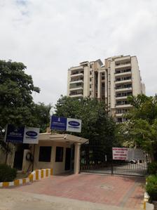 4 BHK फ़्लैट