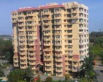 Gallery Cover Image of 1370 Sq.ft 3 BHK Apartment for buy in Unitech Heritage Estate, Akshayanagar for 7000000