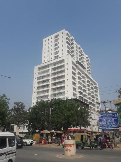 SKG The Merlin - Image 5