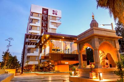 Gallery Cover Pic of Aureate