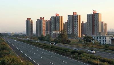 Gallery Cover Image of 2798 Sq.ft 4 BHK Apartment for rent in Lodha Belmondo, Gahunje for 65000