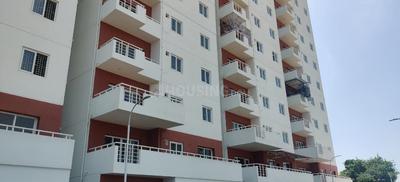 Gallery Cover Image of 909 Sq.ft 2 BHK Apartment for rent in Gem Grove, Padur for 12500