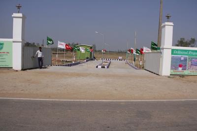 Residential Lands for Sale in Creastate Infrastructure Creastate City