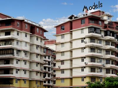 Gallery Cover Pic of Models Status