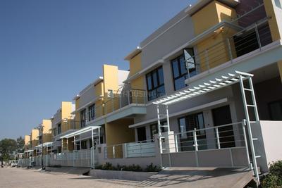 Gallery Cover Image of 1460 Sq.ft 3 BHK Villa for buy in Elixir Greens Phase I EWS, Karond for 4500000