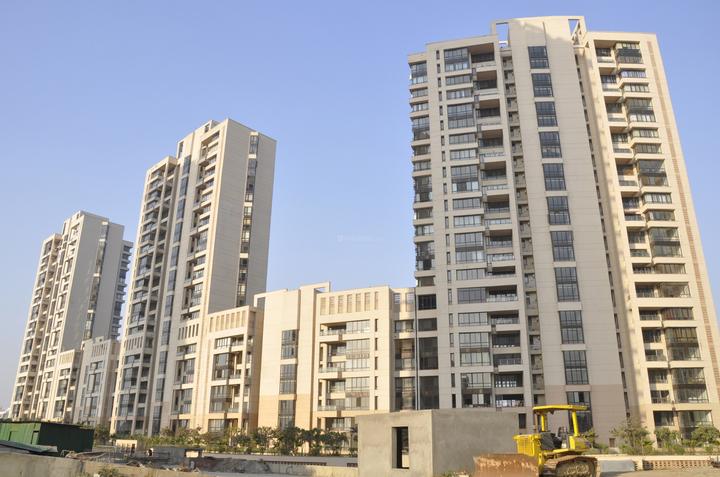 Jaypee Crescent Court - Image 5