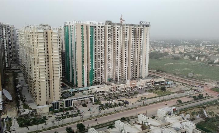 Ajnara Le Garden - Image 4